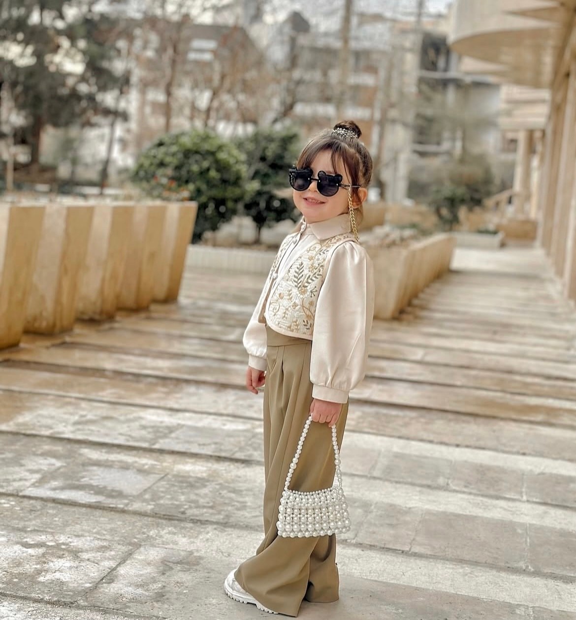 ست پوشاک دخترانه سه تیکه سوزن دوزی