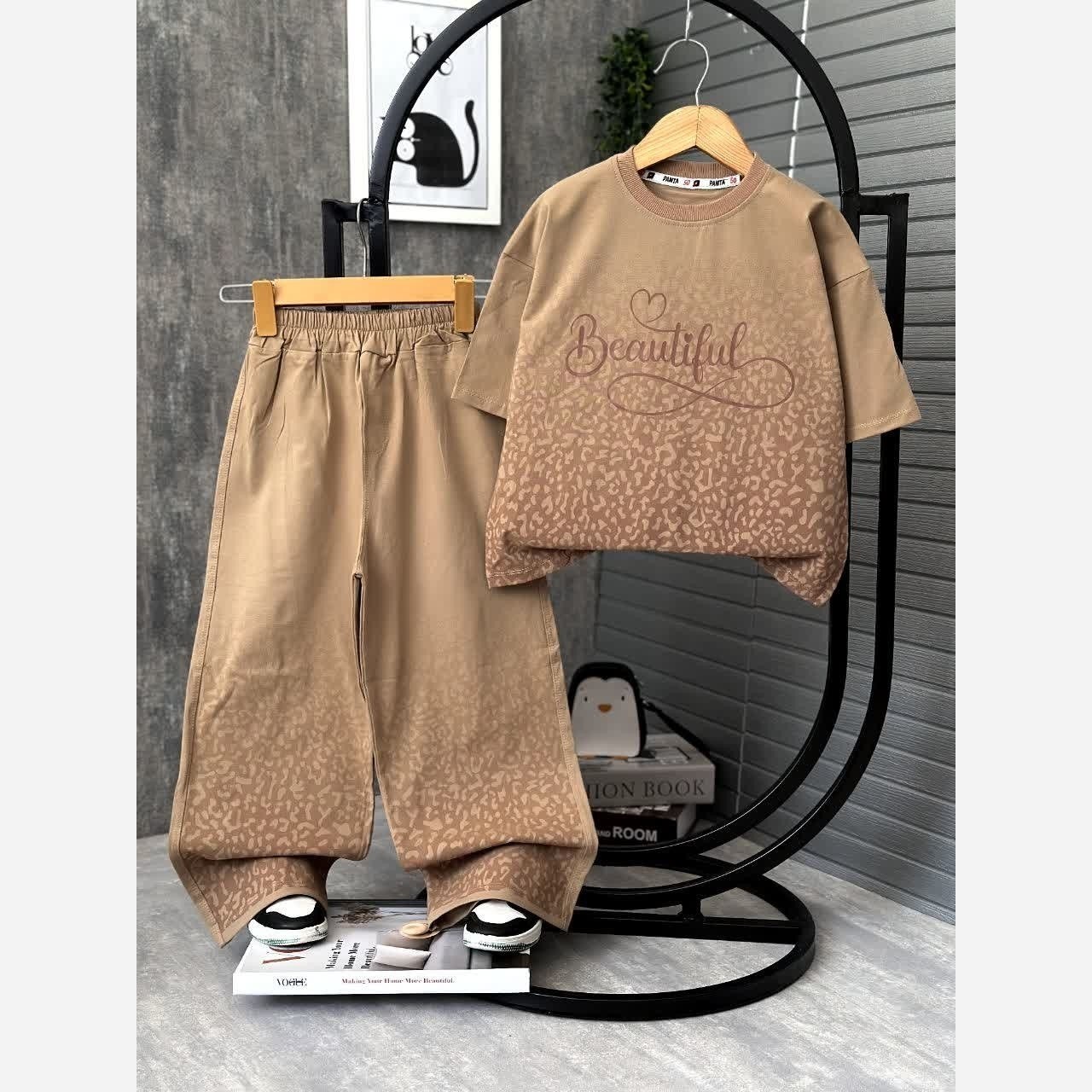 ست پوشاک دخترانه مدل بیوتی سایز ۱۴ تا ۱۶ سال