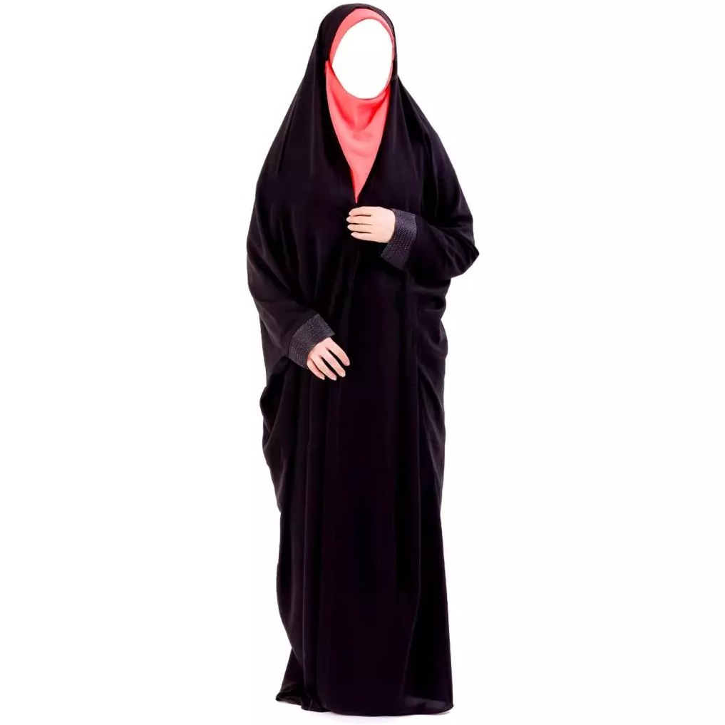چادر مشکی بزرگسال مدل دانشجویی مچ دار درجه 1 کره ای کن کن جرجت برند خدمتگزاران(701541) - 170 چادر دانشجویی یکی از انواع چادر ها با سبک ایرانی می باشد .چادر دانشجویی کاملا شبیه به چادر ساده ایرانی می باشد با این تفاوت که برای بیرون آوردن دست ها شکاف هایی در نظر گرفته شده که بانوان می توانند بدون به هم زدن فرم چادر به راحتی از دو دست خود برای کارهای