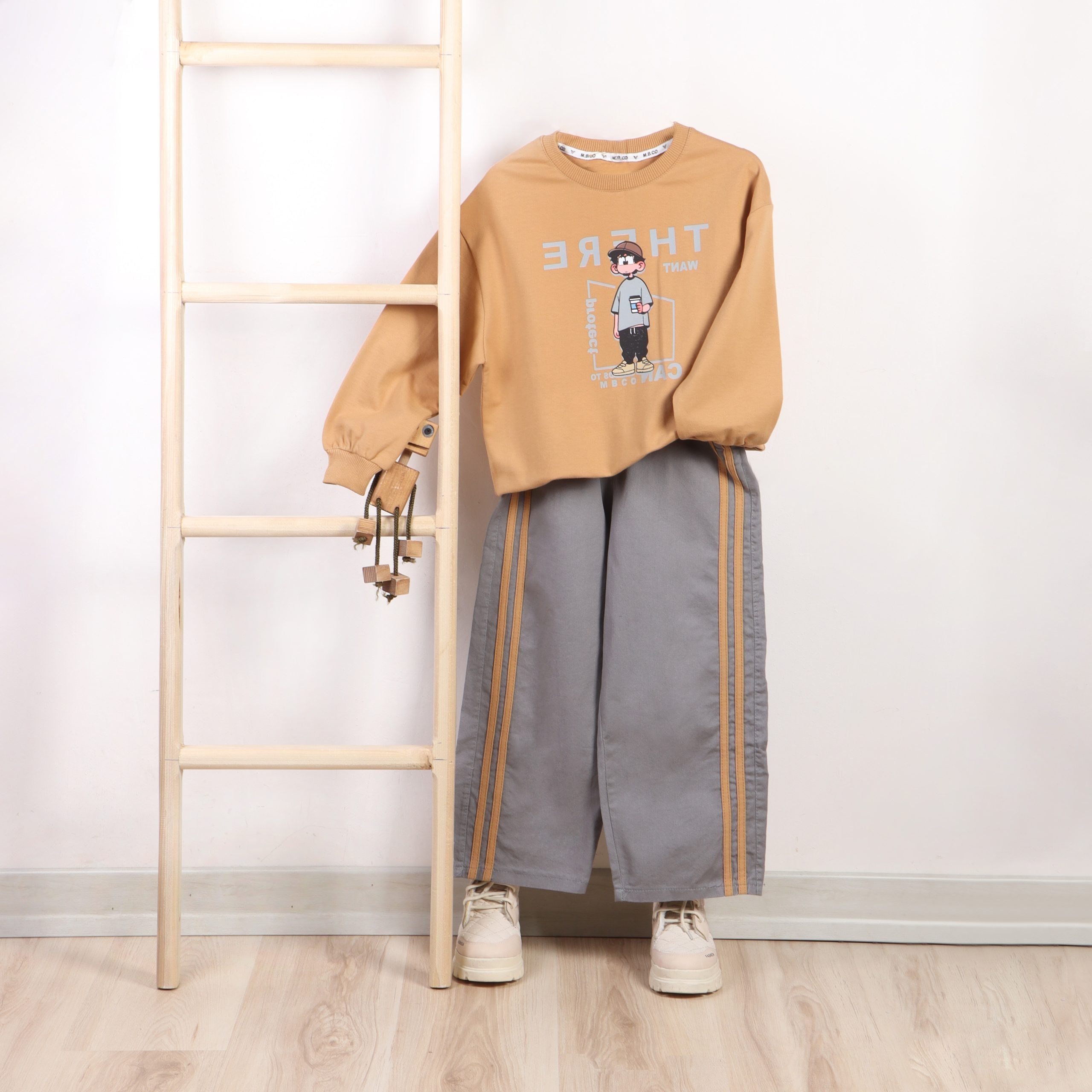 ست پوشاک پسرانه دو تیکه بلوز و شلوار