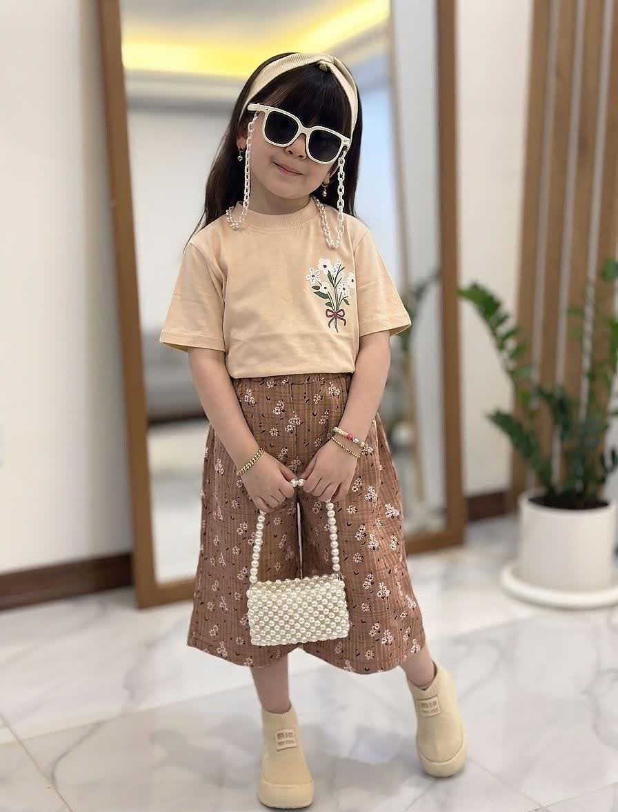 ست تیشرت و شلوارک دخترانه سایز ۴۰ تا ۵۵ سال جنس نخ پنبه رنگ نسکافه ای